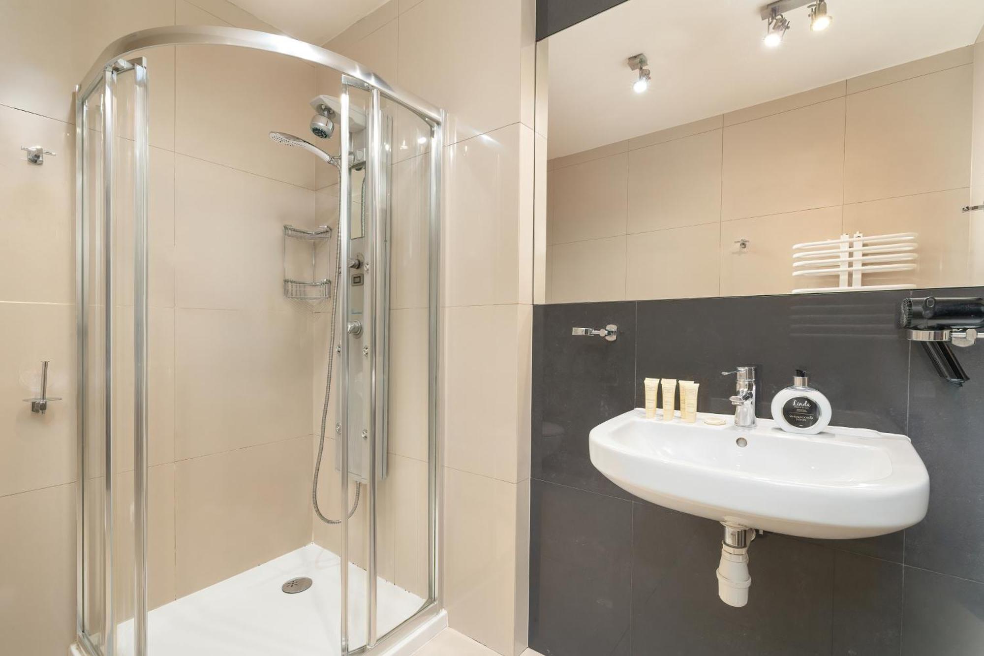 Przestronne Apartamenty W Zakopanem Z Trzema Sypialniami I Parkingiem By Noclegi Renters Εξωτερικό φωτογραφία