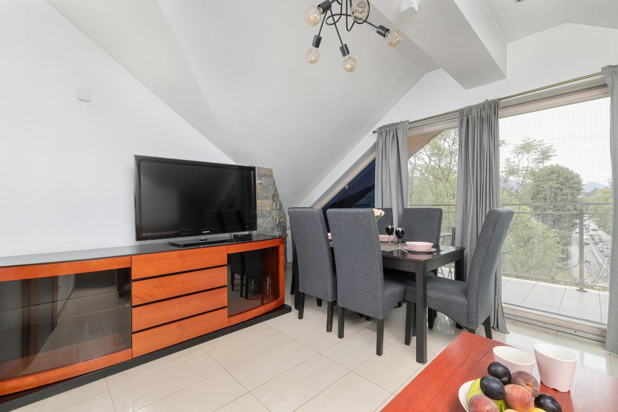 Przestronne Apartamenty W Zakopanem Z Trzema Sypialniami I Parkingiem By Noclegi Renters Εξωτερικό φωτογραφία