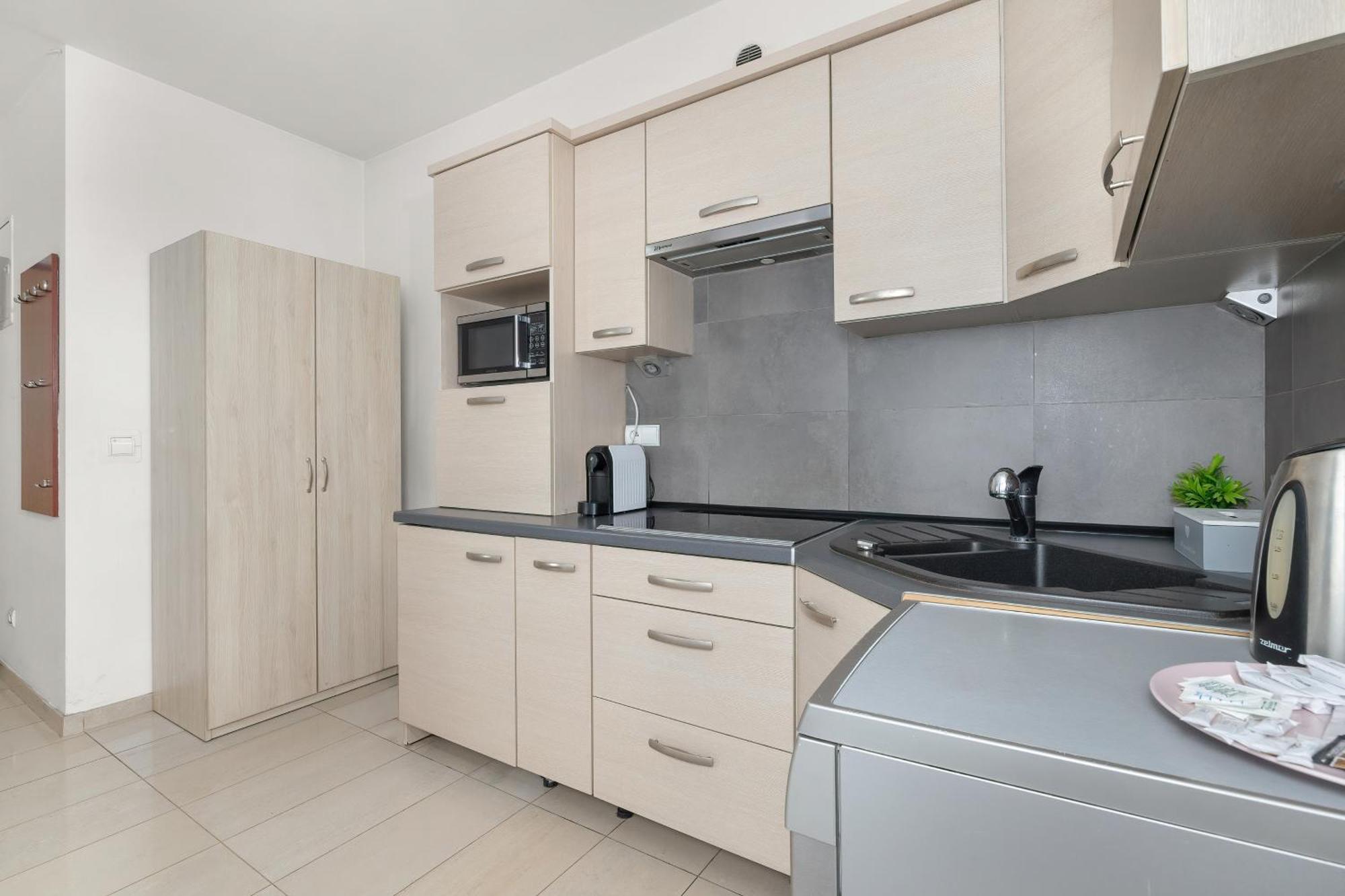 Przestronne Apartamenty W Zakopanem Z Trzema Sypialniami I Parkingiem By Noclegi Renters Εξωτερικό φωτογραφία