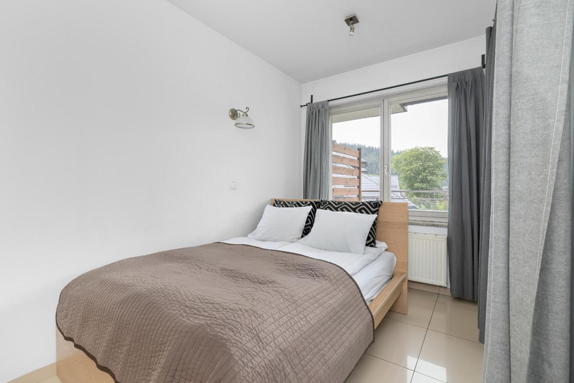 Przestronne Apartamenty W Zakopanem Z Trzema Sypialniami I Parkingiem By Noclegi Renters Εξωτερικό φωτογραφία