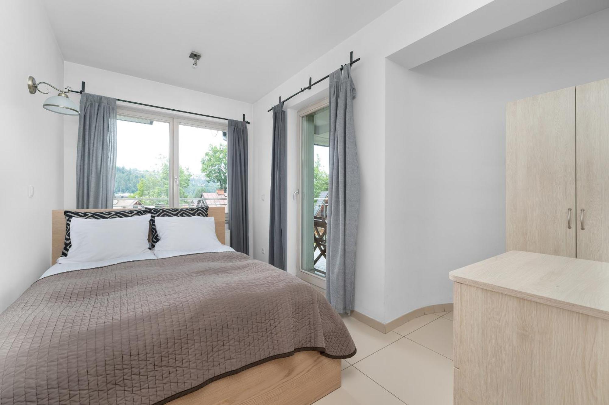 Przestronne Apartamenty W Zakopanem Z Trzema Sypialniami I Parkingiem By Noclegi Renters Εξωτερικό φωτογραφία